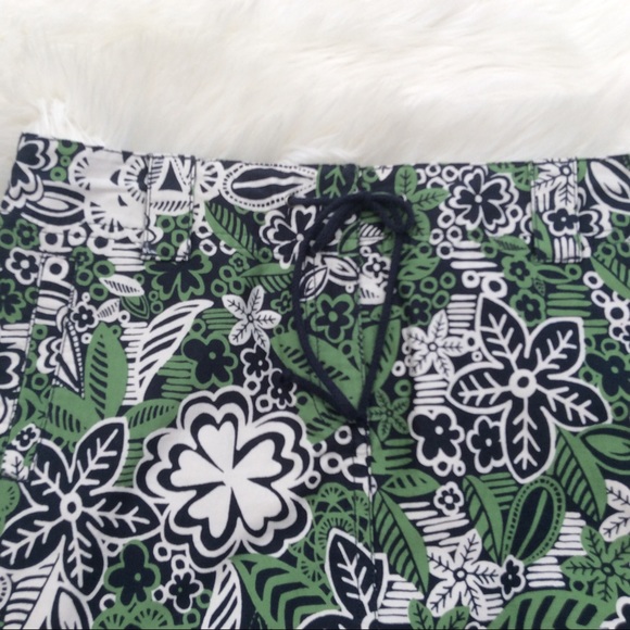 ♥️NWT Loft skirt size 14P (125) - Picture 2 of 5